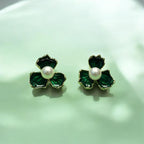 Green Stone Pendant Necklace & Earrings Set
