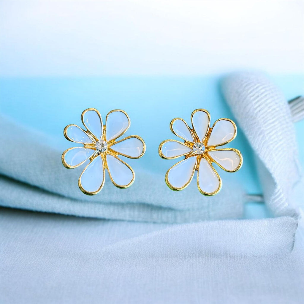 Floral Pendant Necklace & Earrings Set