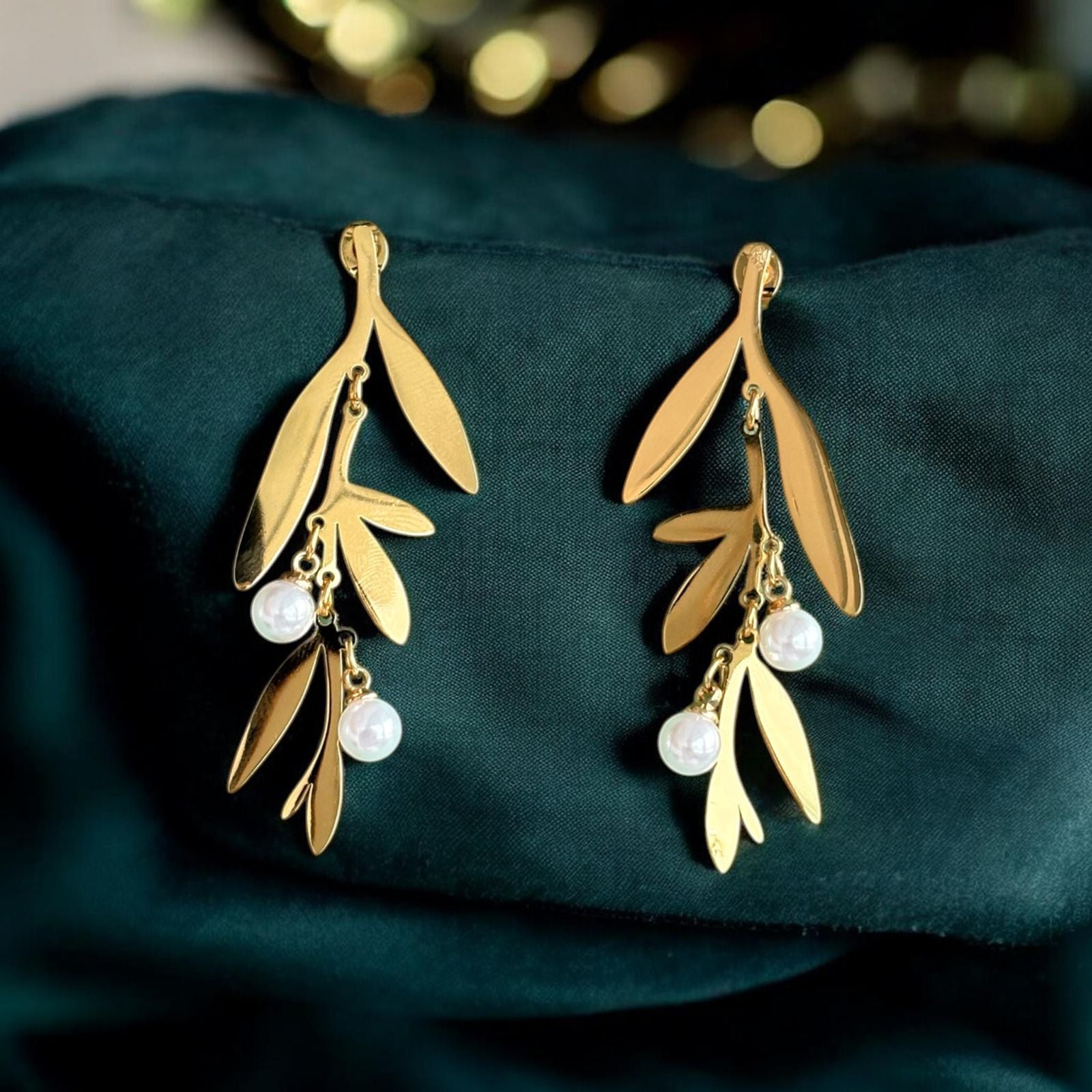 Leaf Design Pearl Drop Earrings
