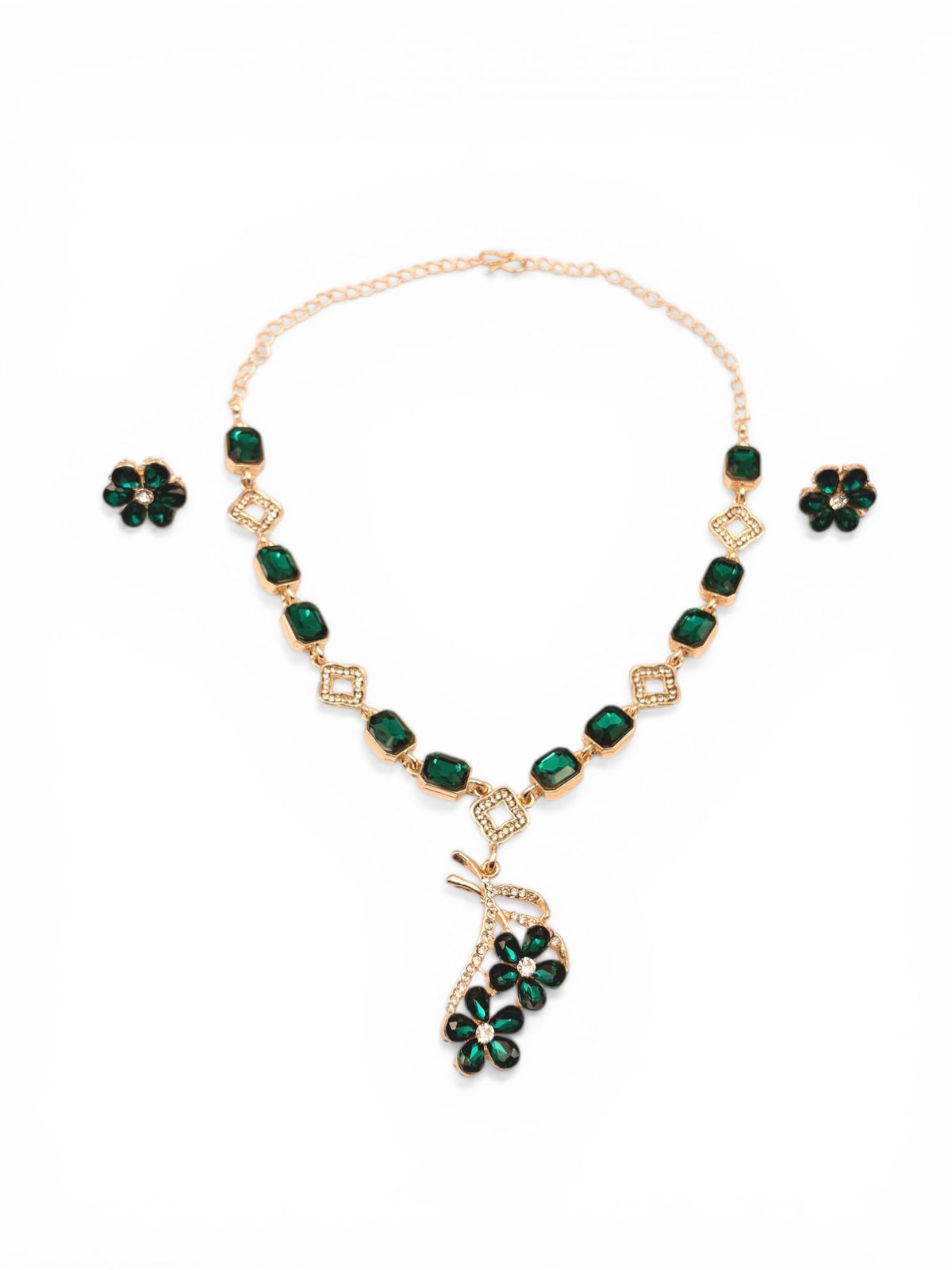 Zarmina Panna Necklace Set of Three Pieces – Artificial Jewellery | Arveeta