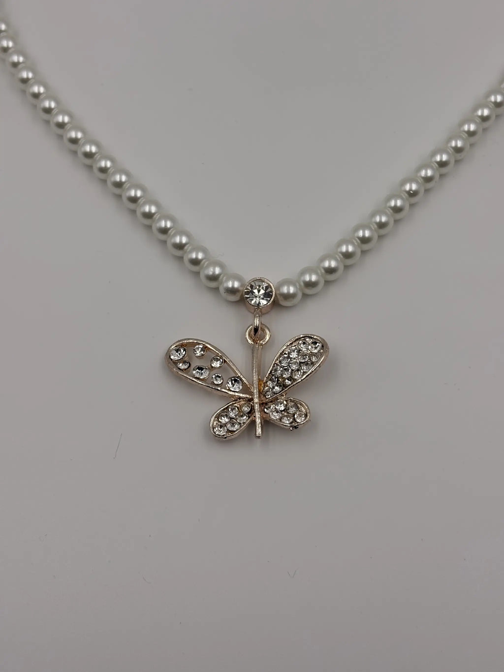 Butterfly Pearl Necklace Set