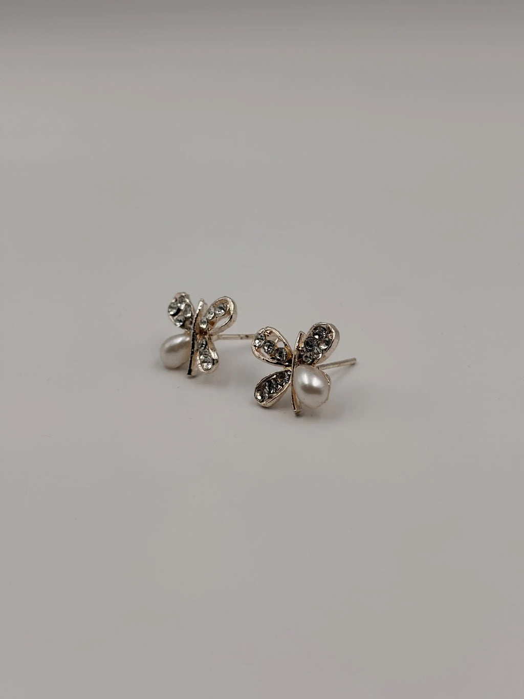 Butterfly Pearl Necklace Set