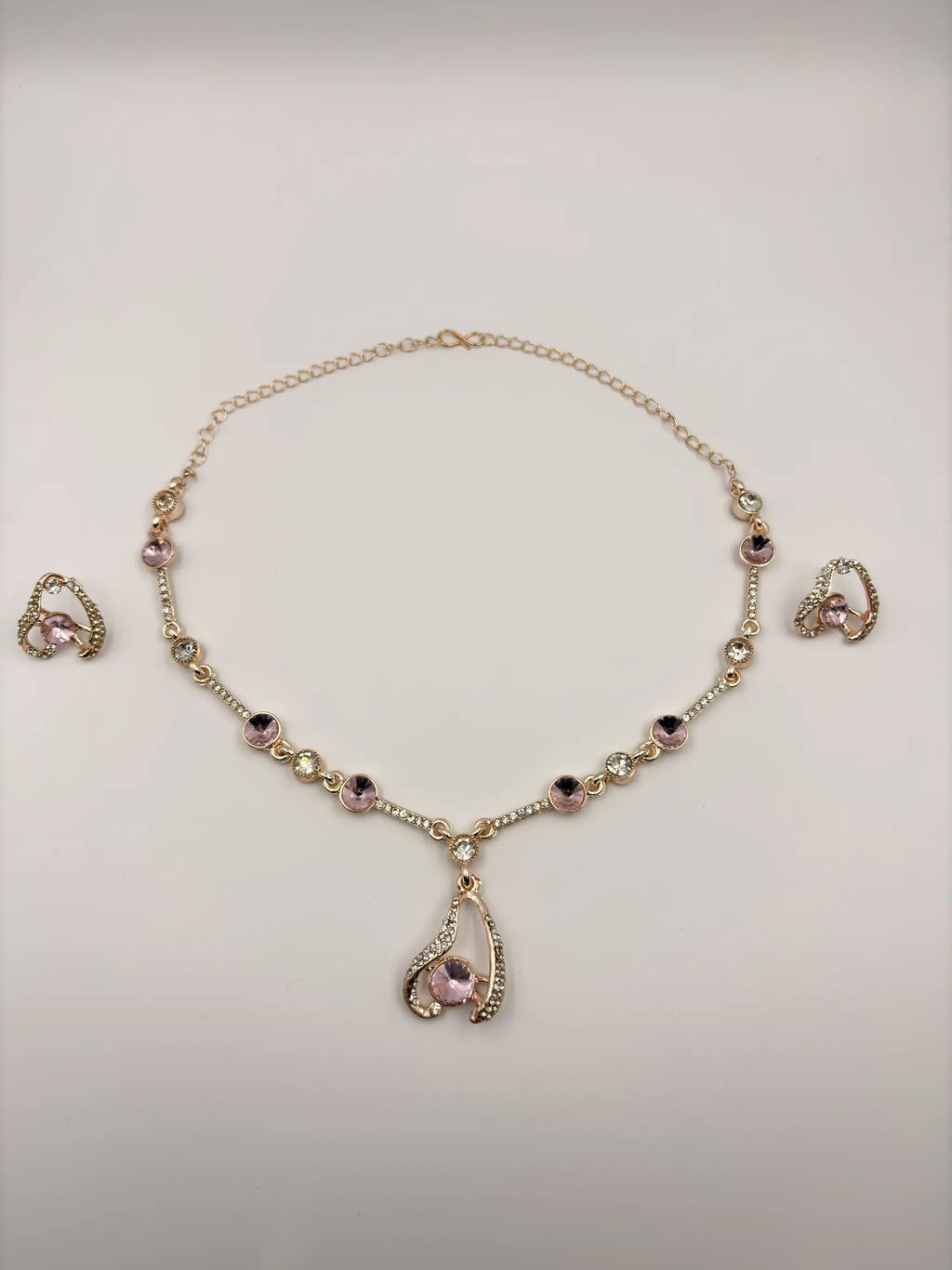 Gulriva Rajwada Necklace Set