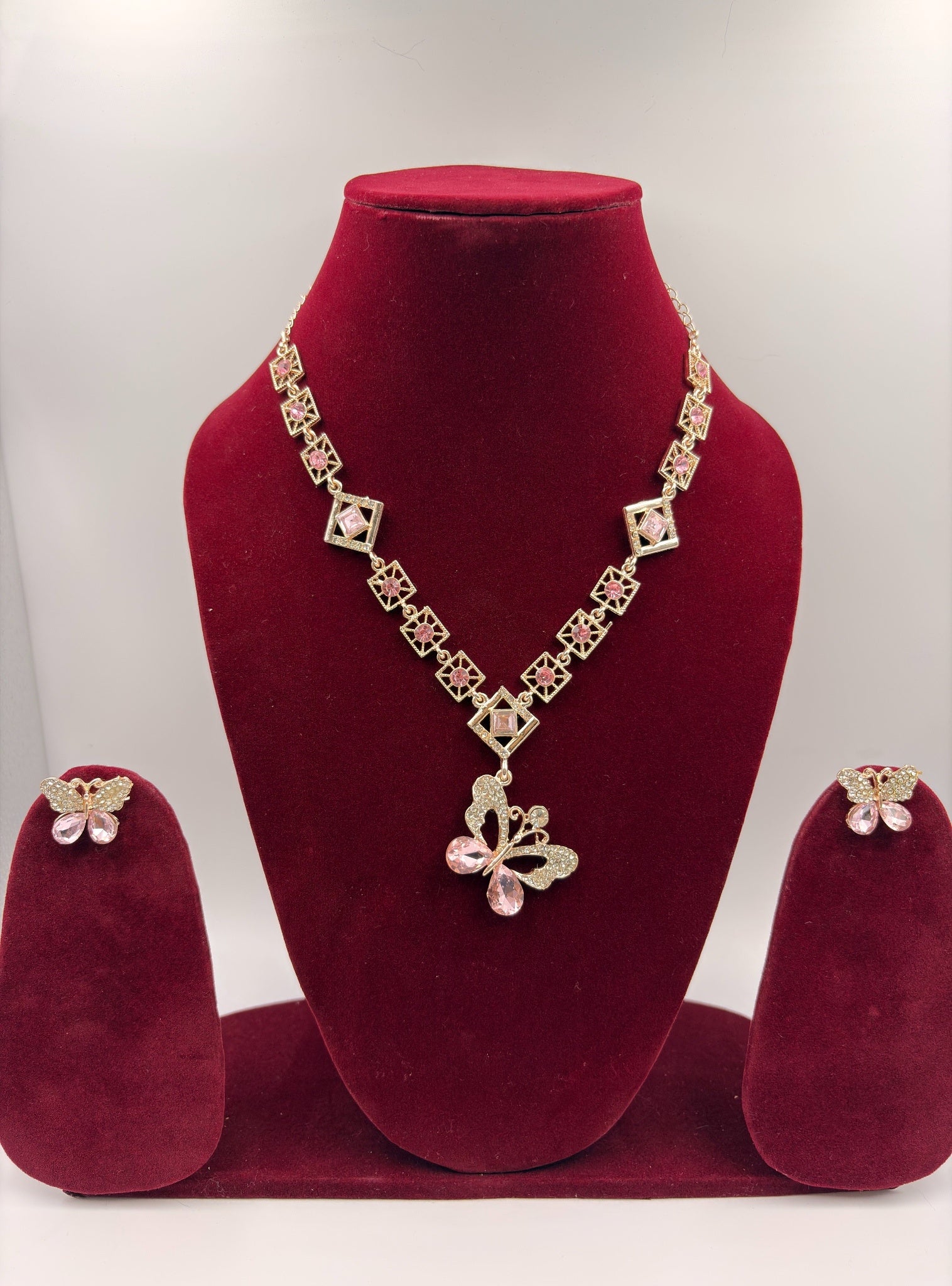 Designer Gold Tone Geometric Floral Pendant Necklace Set for Women