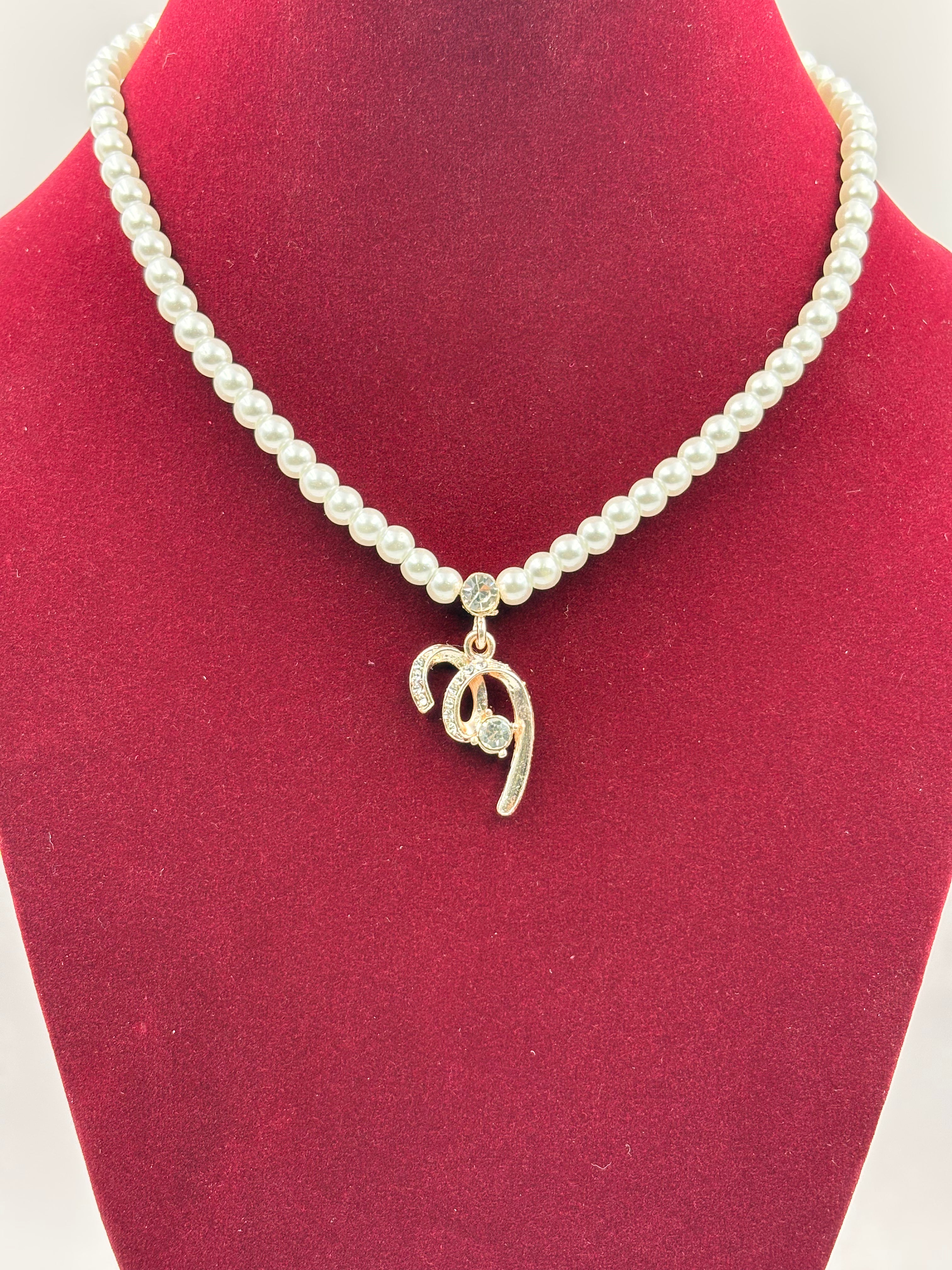 Elegant Pearl Pendant Necklace (Rose Gold Finish)