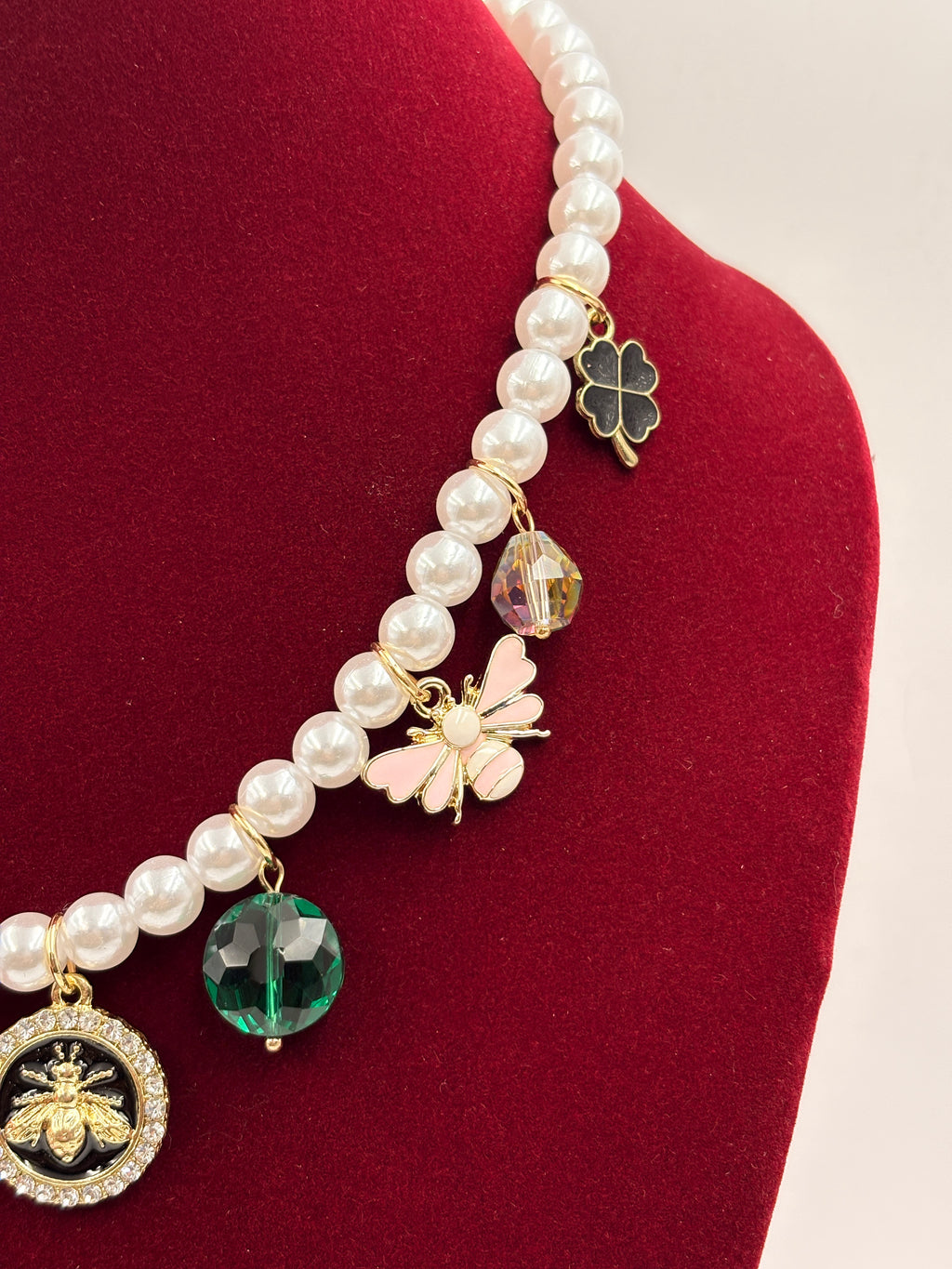 Pearl Bee Flower Charm Fashion Jewellery Necklace for Women View 3
