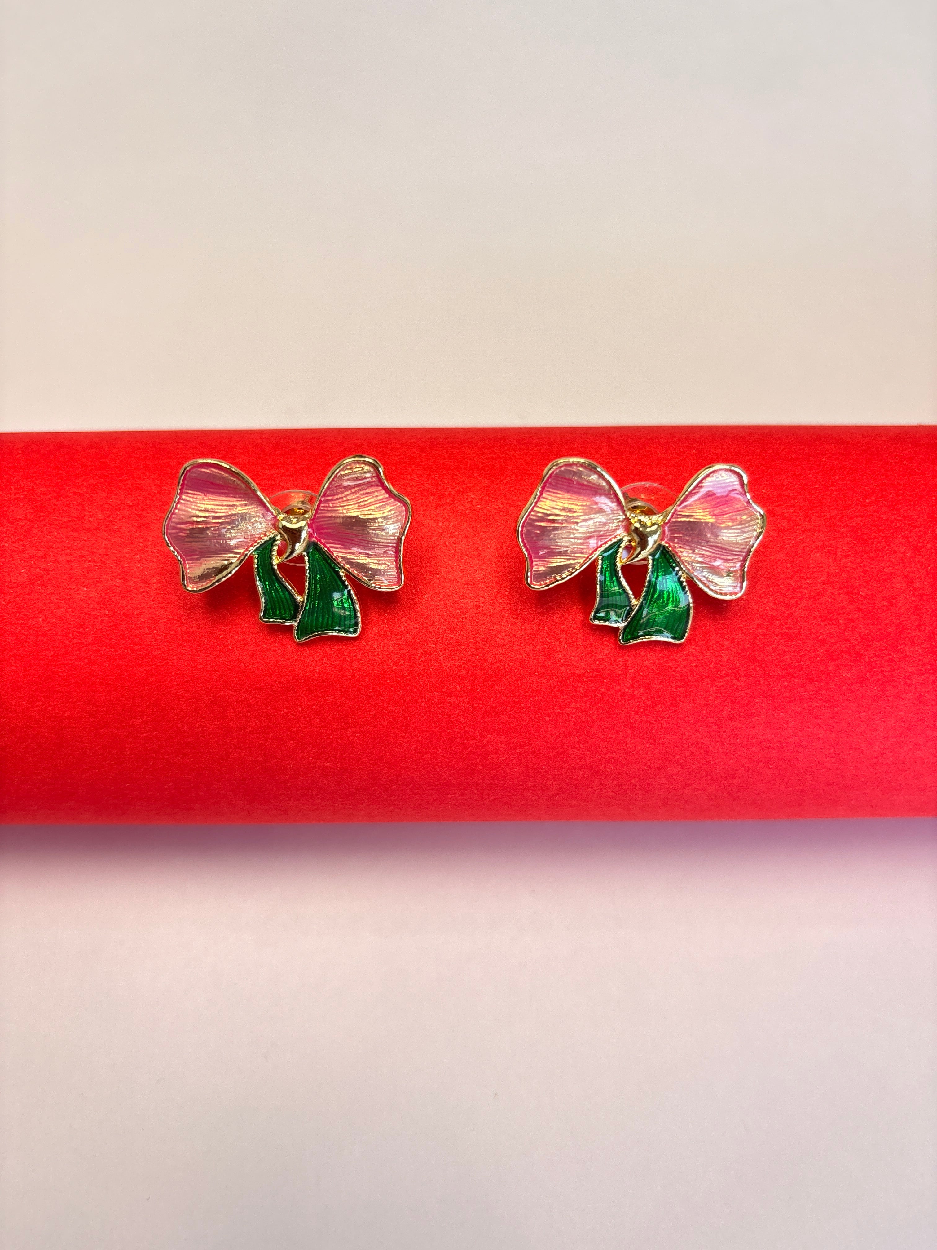 Bow Pendant Necklace & Earrings Set