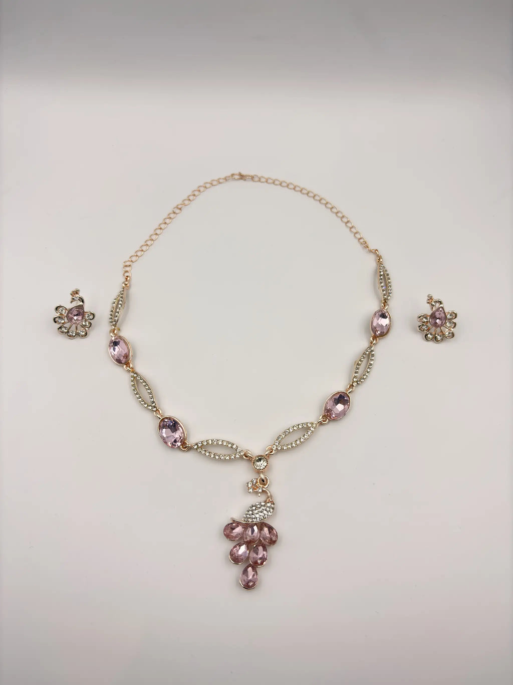 Mrinalini Moti Necklace Set
