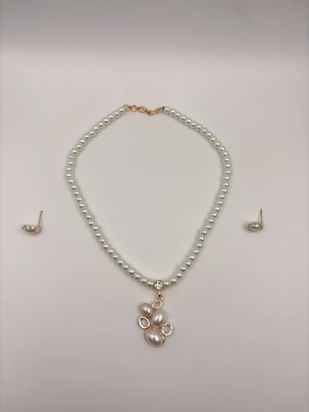 Pearl Necklace with Cluster Pendant Set 3 Piece