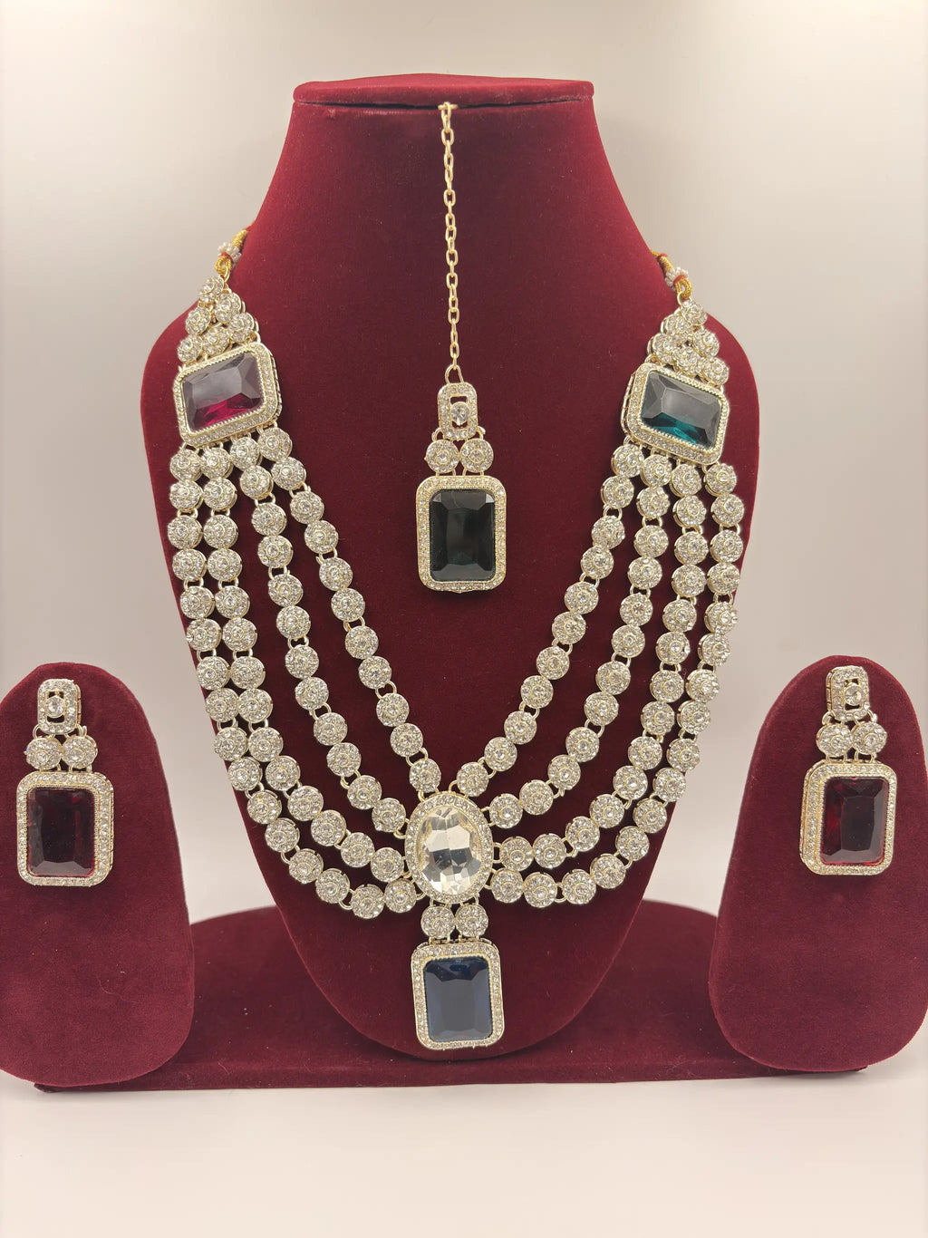 Ratnavali Grand Bridal Haar Set