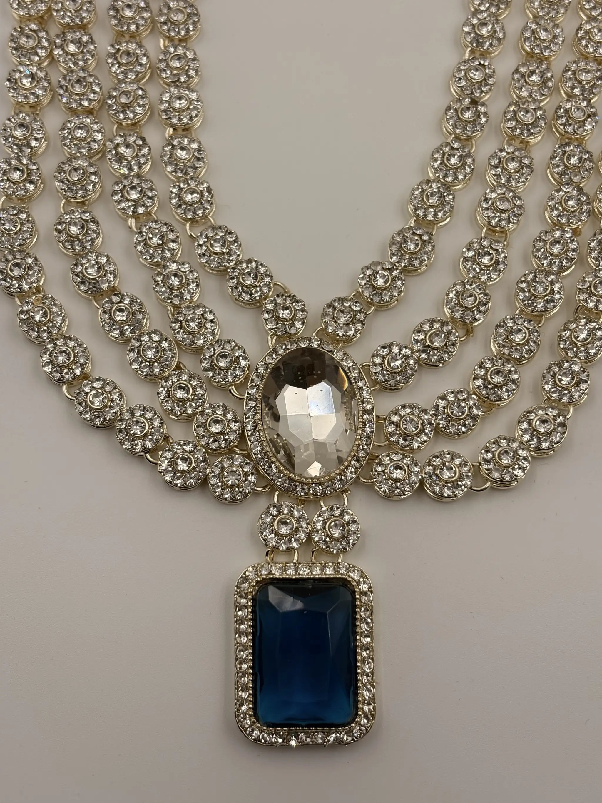 Ratnavali Grand Bridal Haar Set