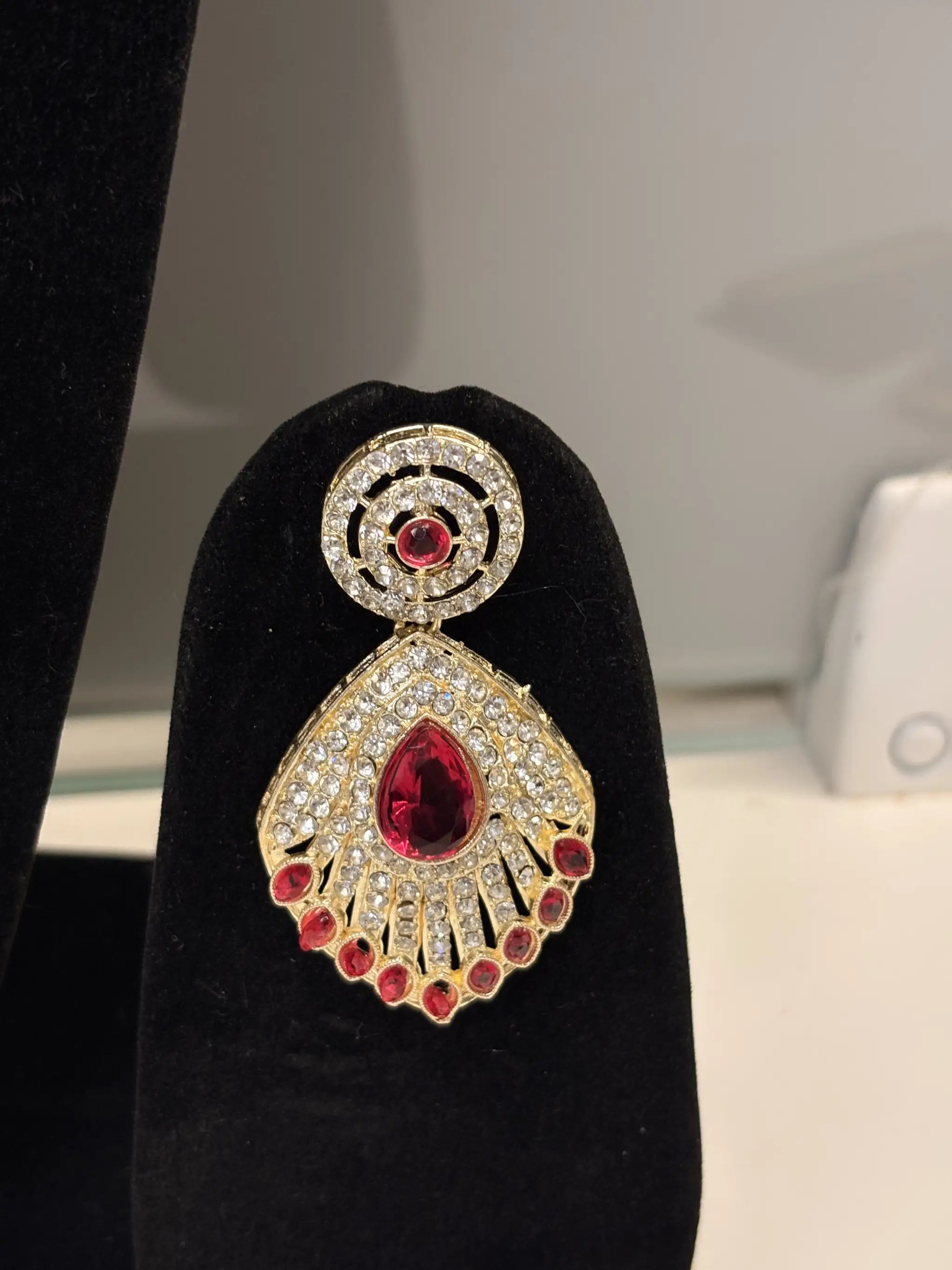 Rudrani Kundan Bridal Haar Necklace Set- 4 piece